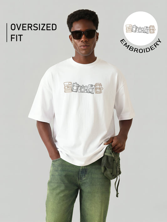 CameraEmbroidery White Oversized T-Shirt